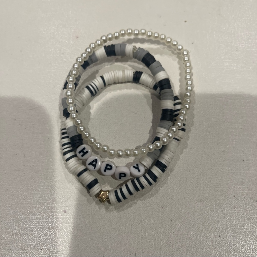 Black and White Beaded Bracelet Set